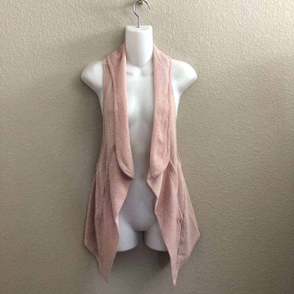 3/$20 Free People Open Front Knit Vest Top